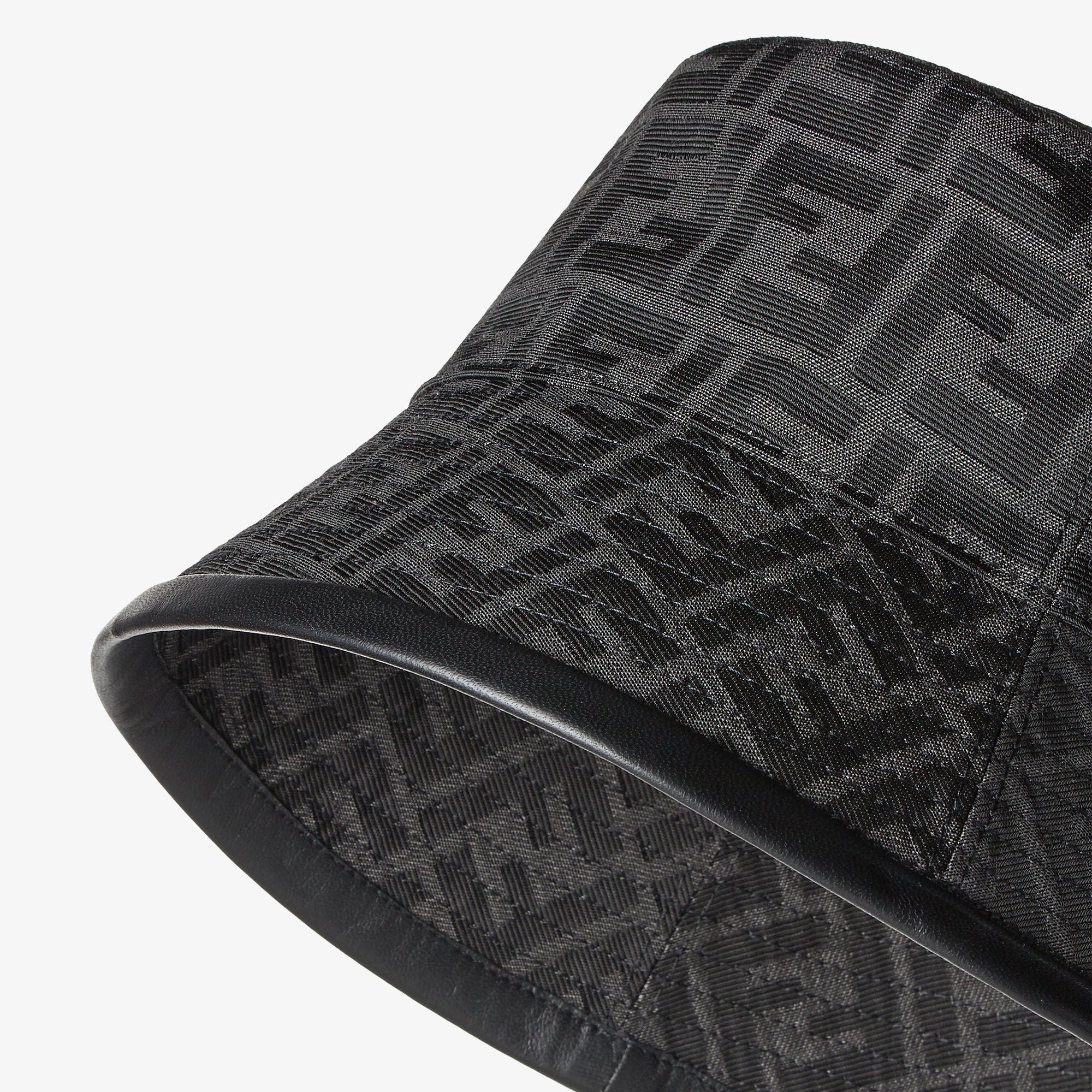Bob en tissu jacquard FF Black