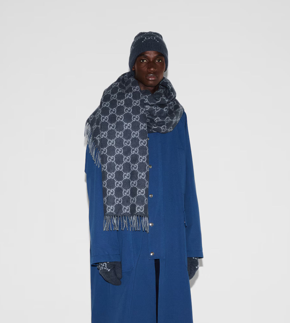 Bonnet et Écharpe en jacquard de cachemire GG Blue marine et Blue clair